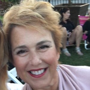 Meet your Posher, Lidia